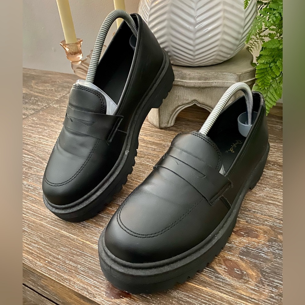 Qupid Chunky Platform Lug‎ Sole Black Shoes Women’s 41